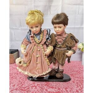 Show Stoppers Prince & Princess Renaissance Dolls